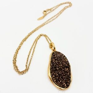 Gold and Brown Stones Pendant Necklace